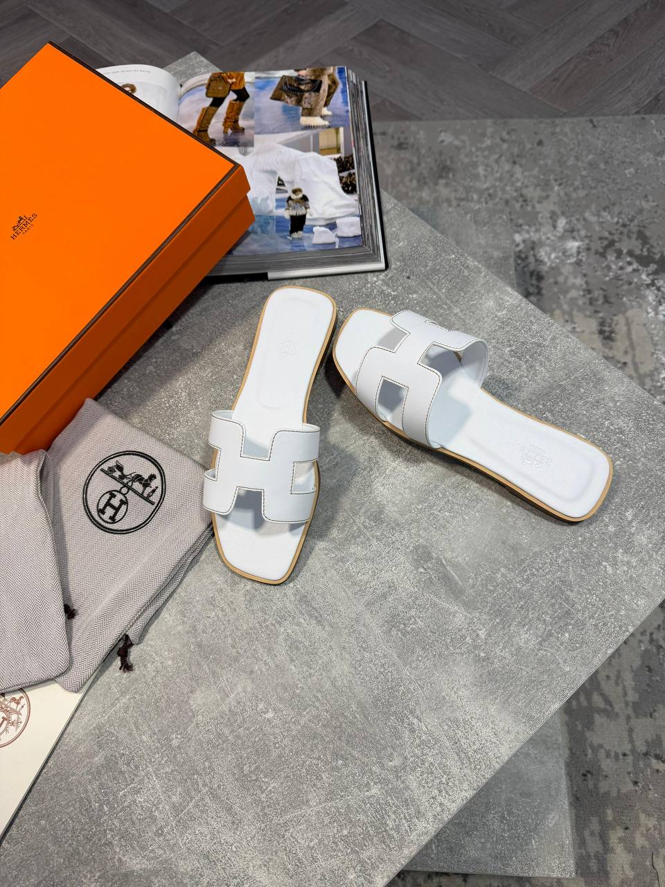 Herme Women Sliders aj1505