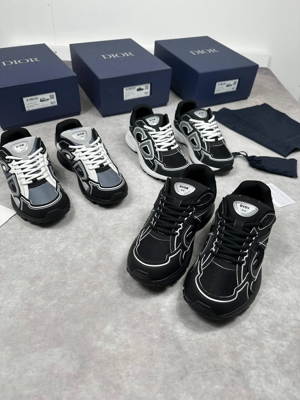 SUPER CLONE DOR B30 COME WITH BOX ETC