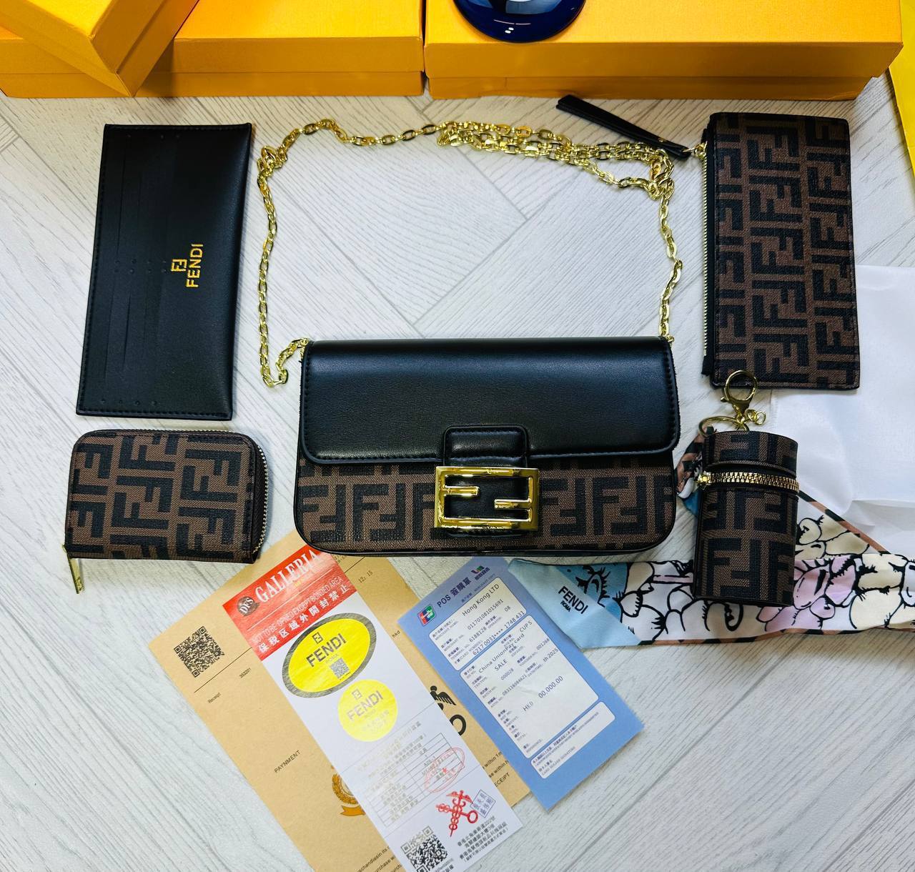 FEND PURSE  SET BOX END PEPPER WORK AVAILABLE to1605