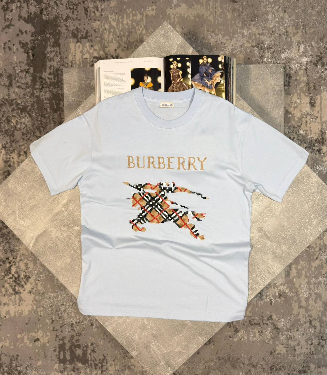Burber Tshirt aj1605