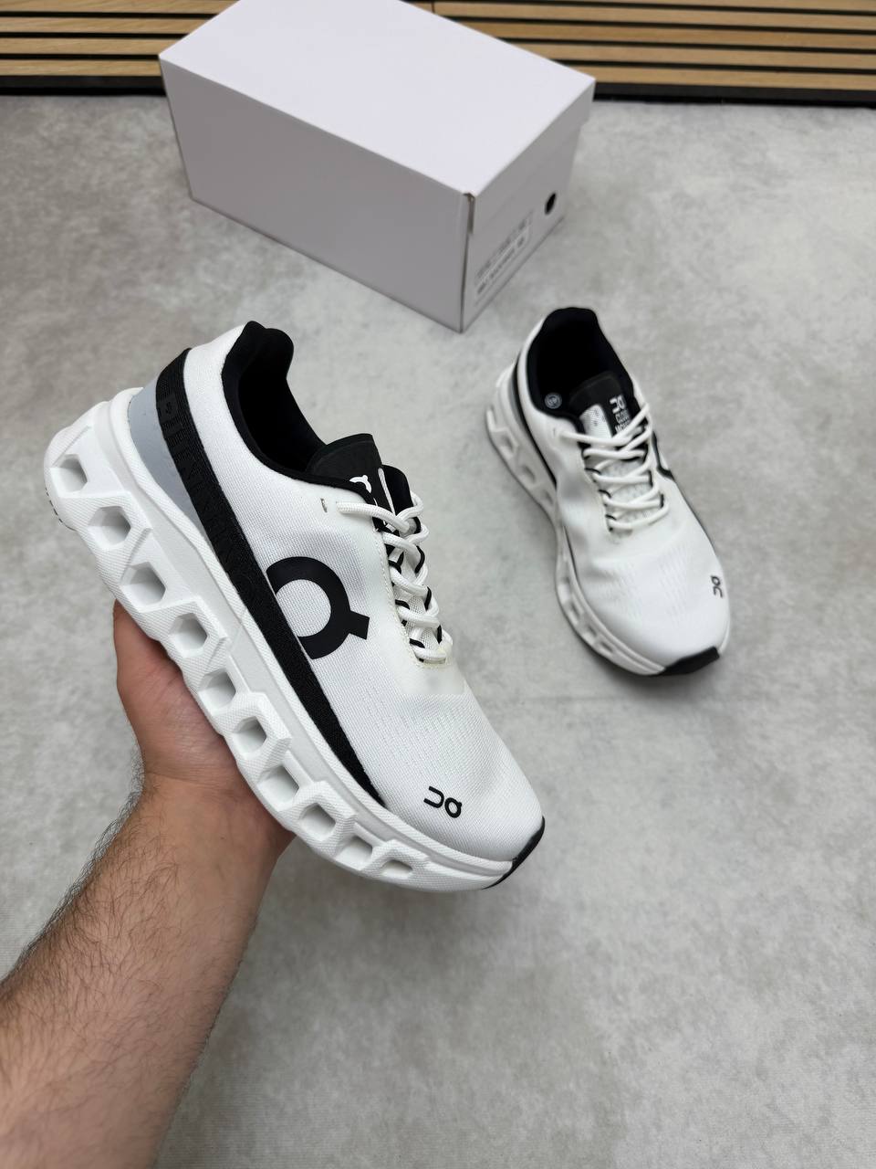 MENS ONCLOU TRAINERS am1705