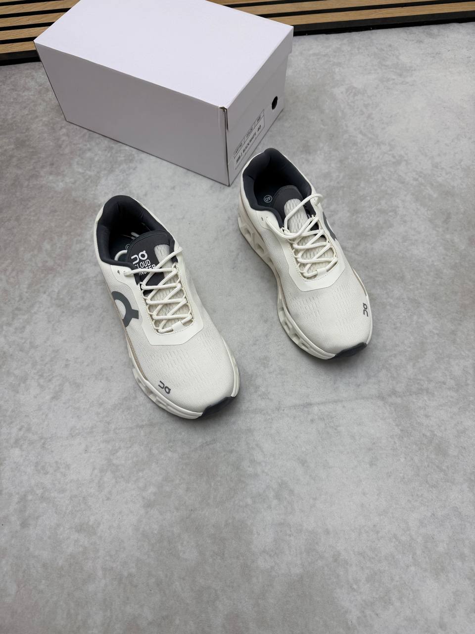 MENS ONCLOU TRAINERS am1705