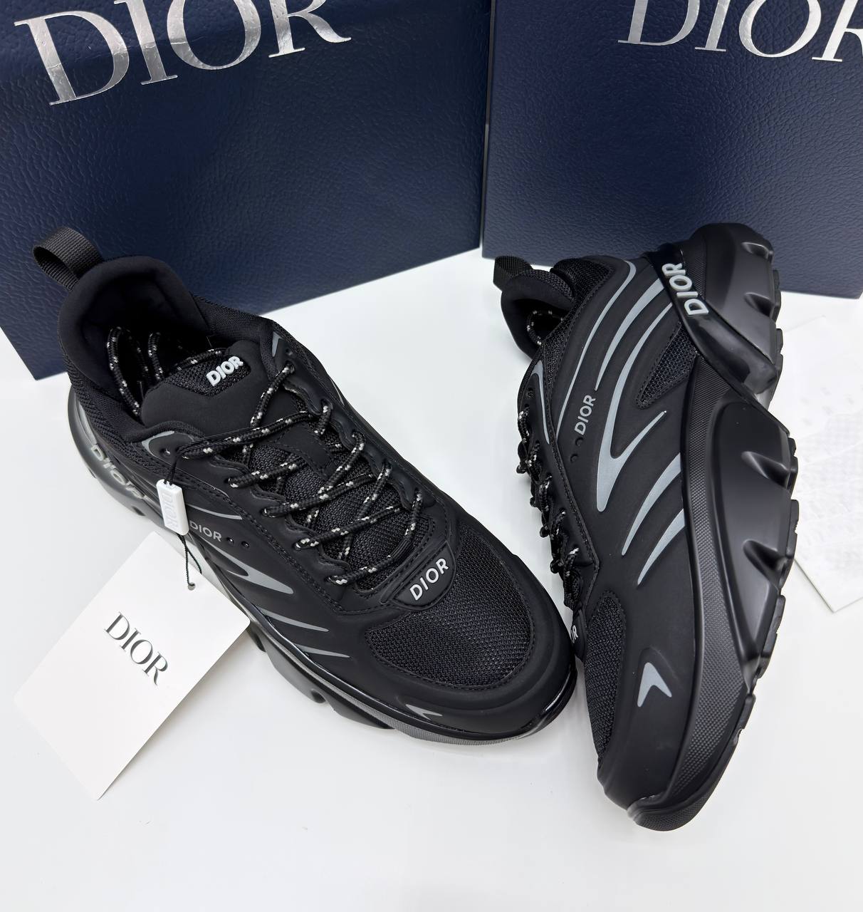 SUPER CLO DOR B44 WITH FULL PACKAGING ETC na0511