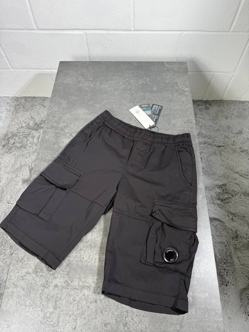 Cp shorts 2804