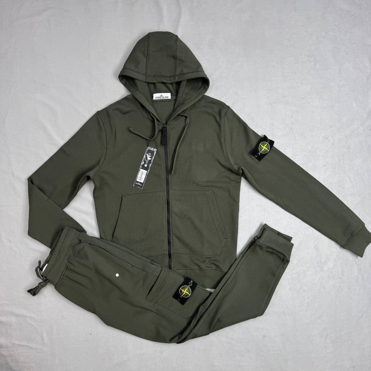 Stone tracksuit sa0108