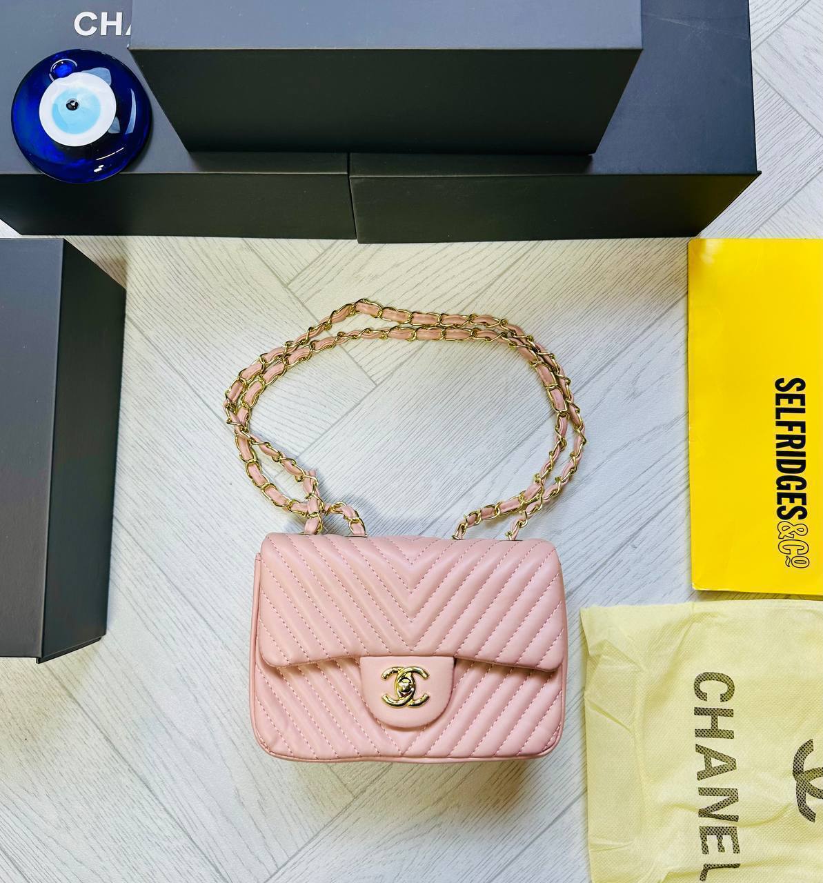 CHANE BAG WHIT BOX to2105