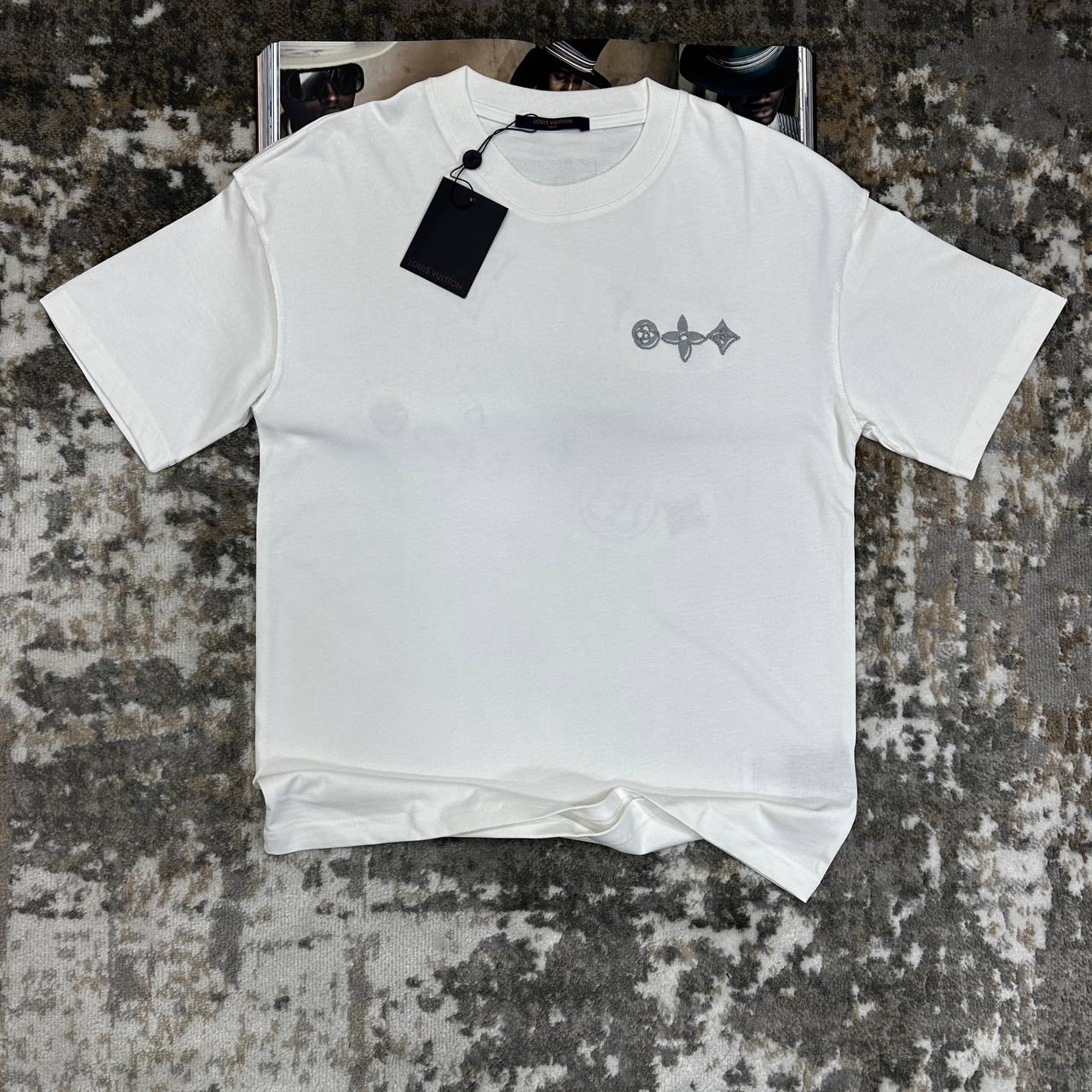 Top quality Lv T-shirt ha0308