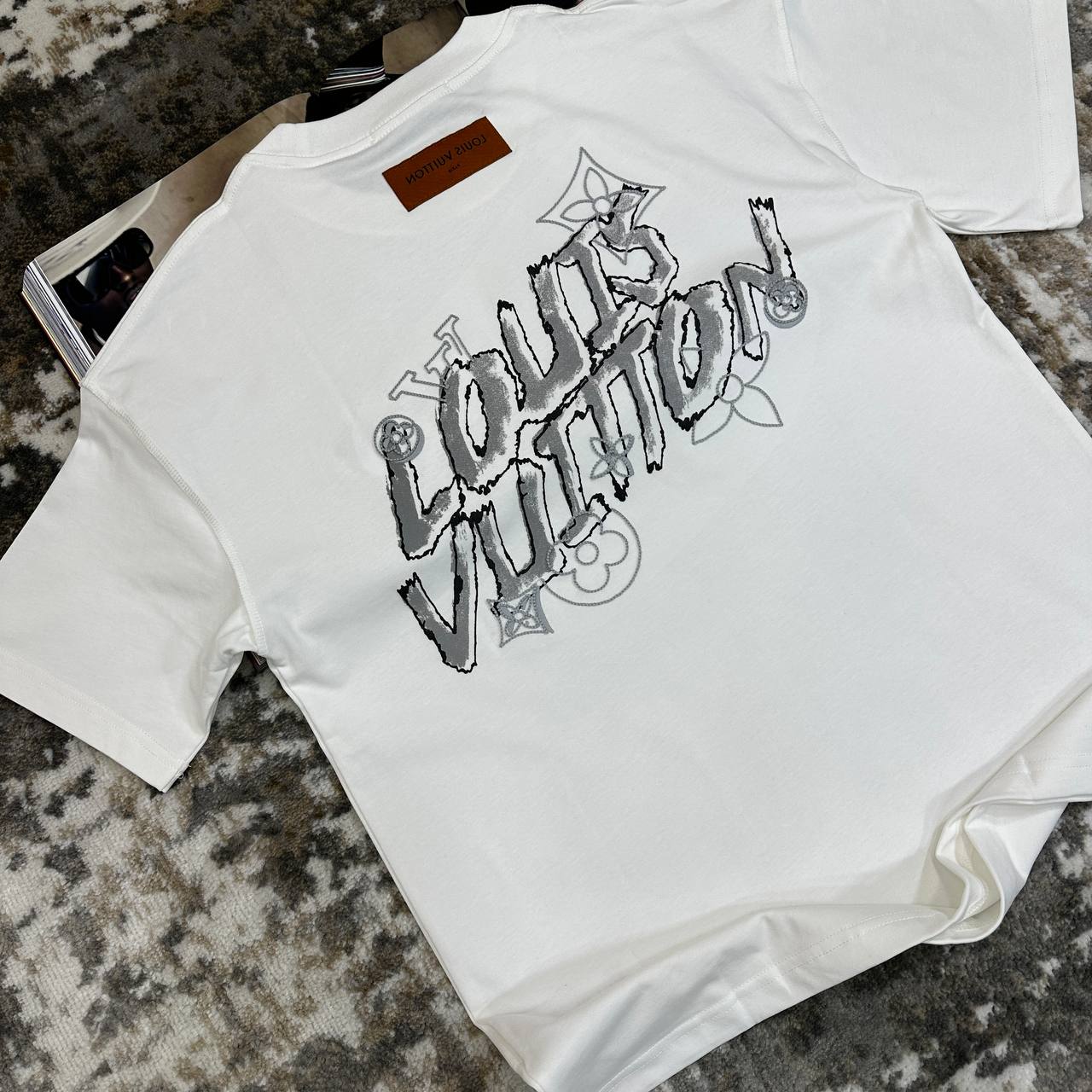 Top quality Lv T-shirt ha0308