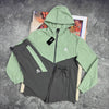 Montre tracksuit on sale sa2005