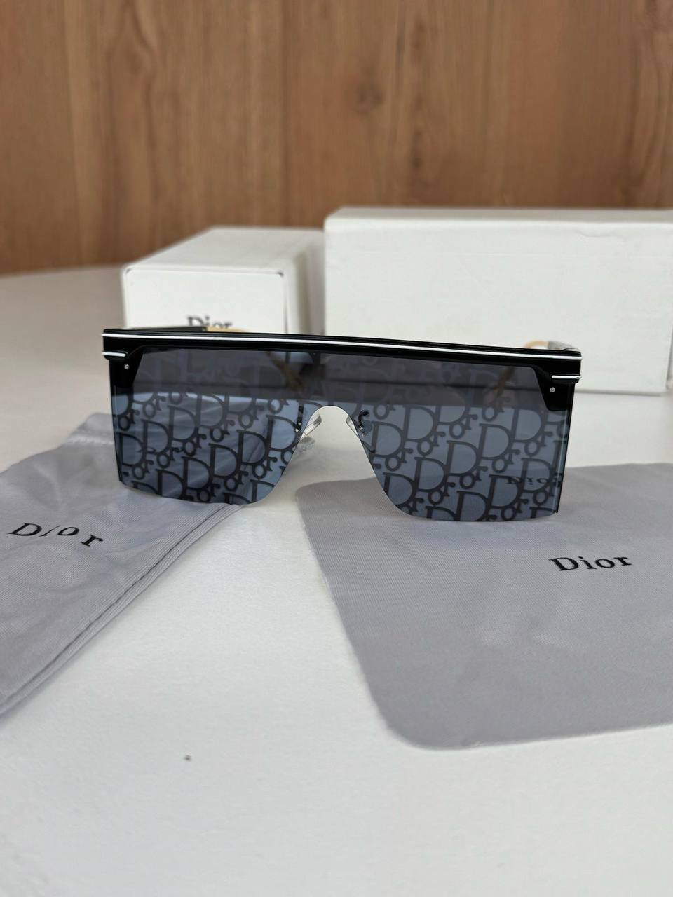 Dio Sunglasses jj2105
