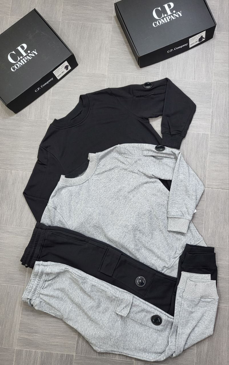 QUALITY CP COMPANY  TRACKSUIT WITH BOX ak2205