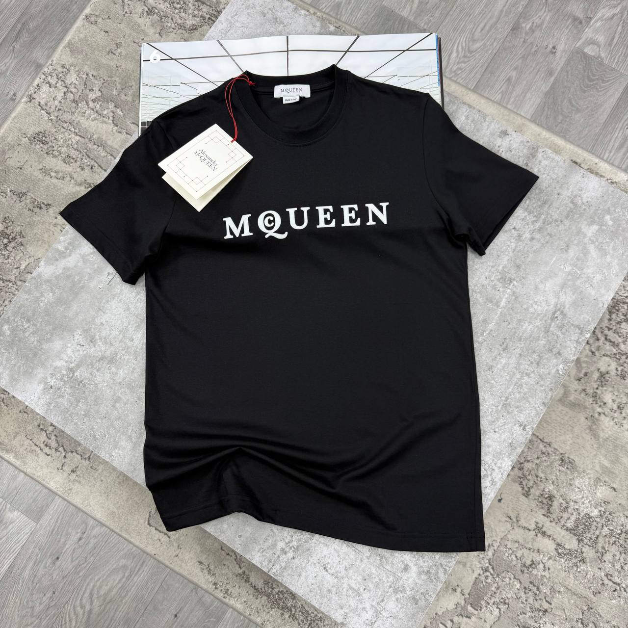 SUPER CLON MCQUEE TEE jay2305