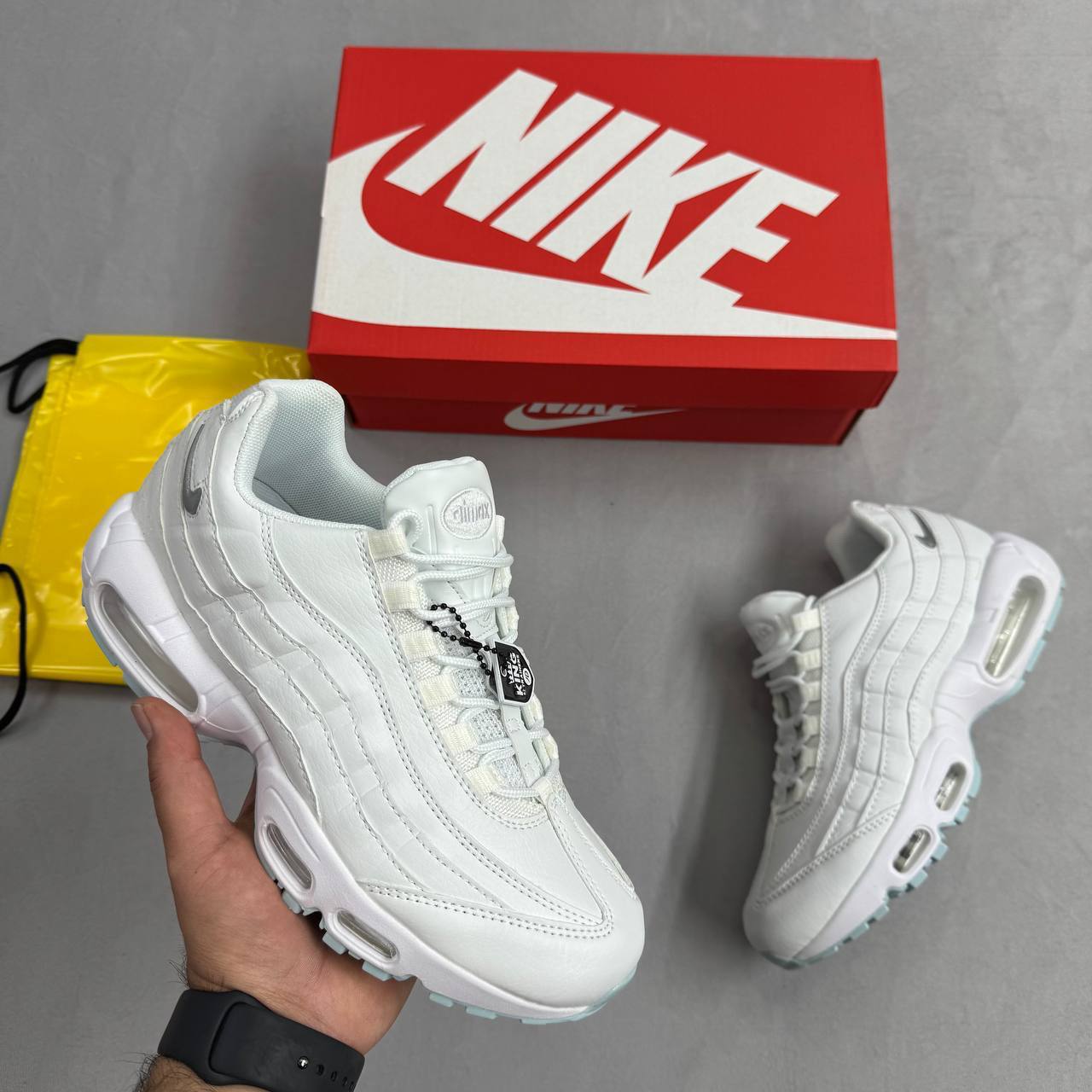 Imported Nike 95s sa0408