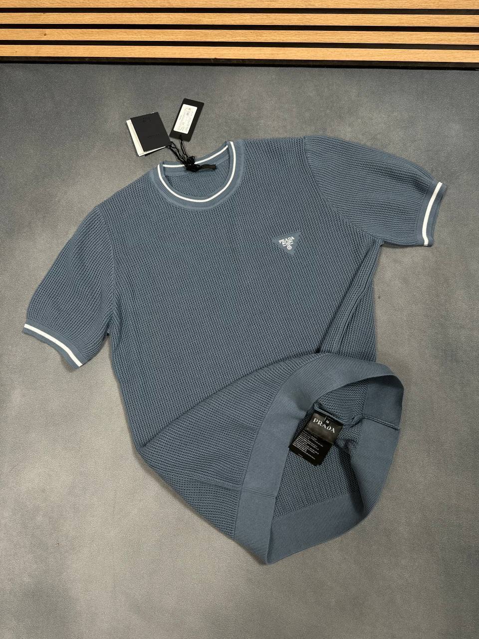 SUPER CLO PRADA KNITTED TEE am0408
