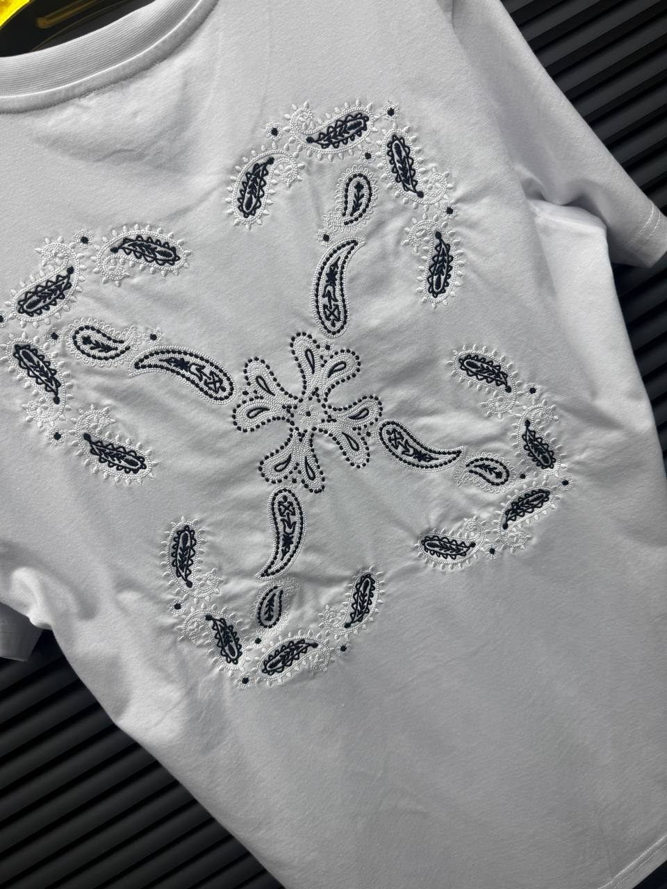 Off white T-shirts na0708
