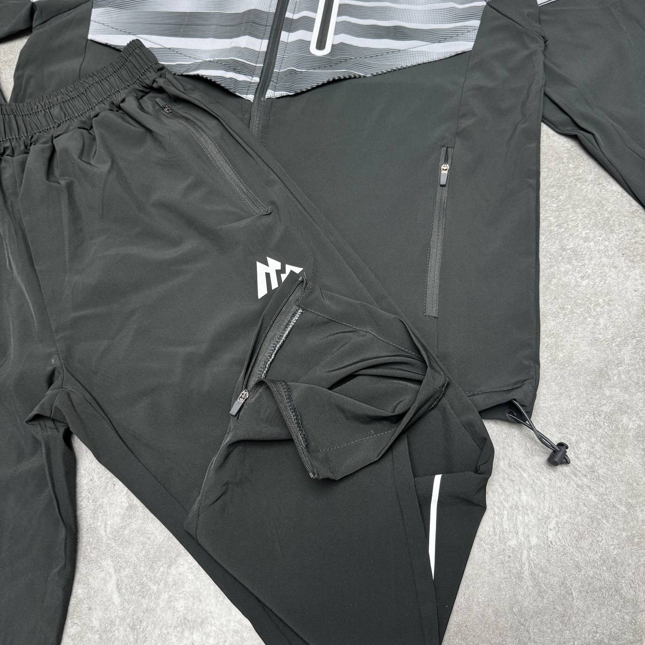 Montrex tracksuits na0908