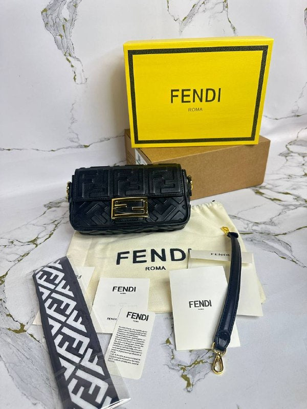 SUPER CLON FEND BAG COME WITH BOX ETC am2805