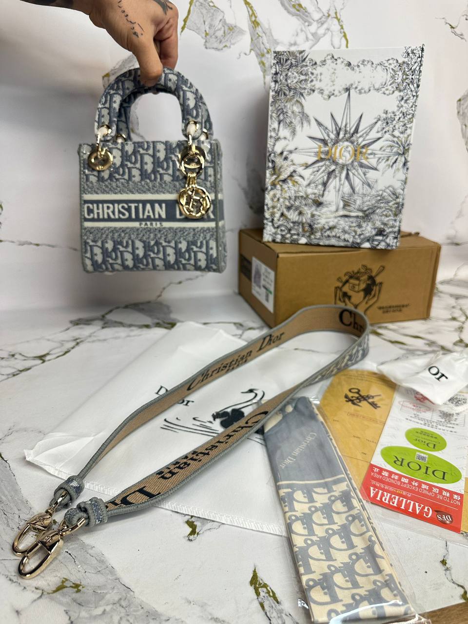 SUPER CLON DIO BAG COME WITH BOX ETC am2805