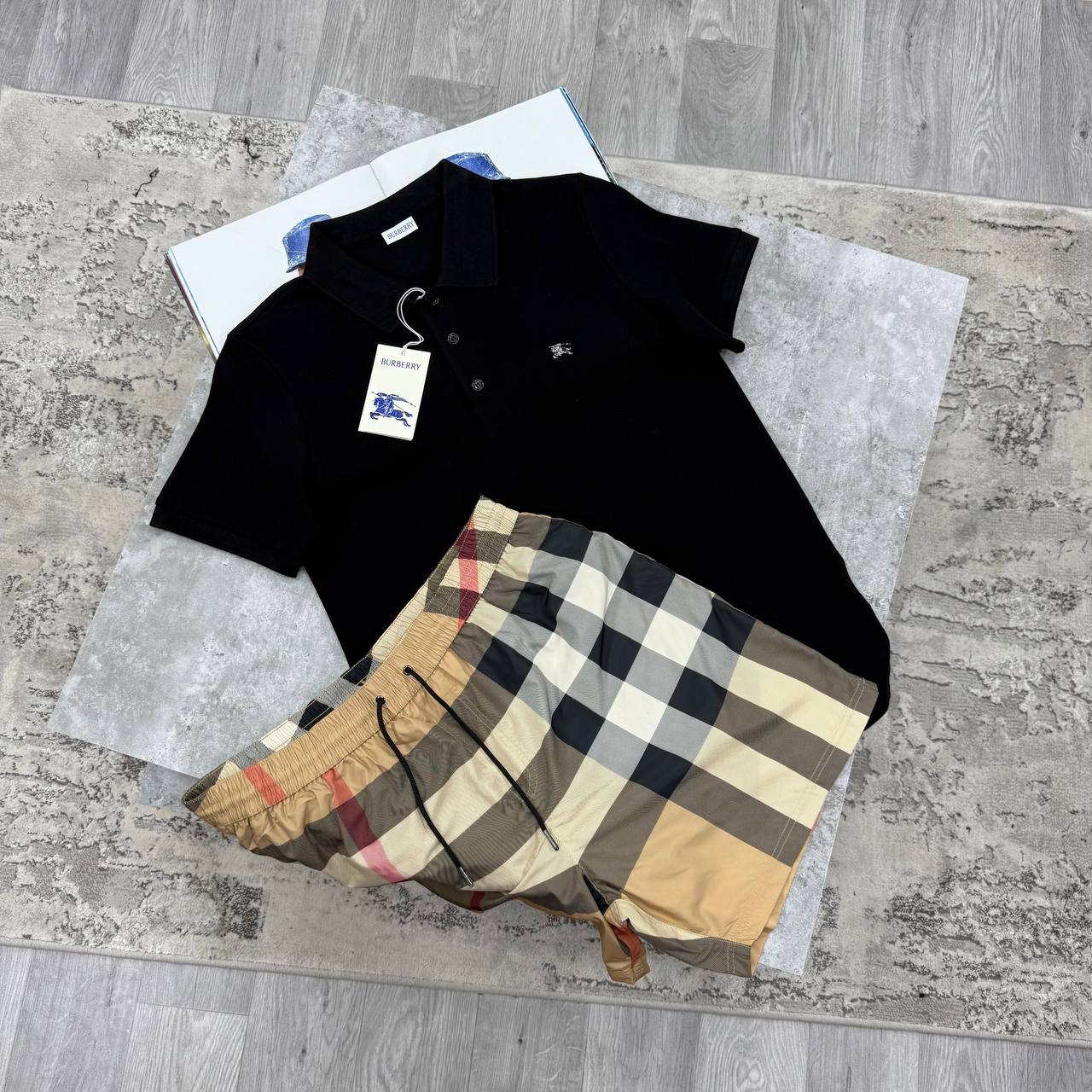 SUPER CLON BURBERR SHORTSETS jay2905