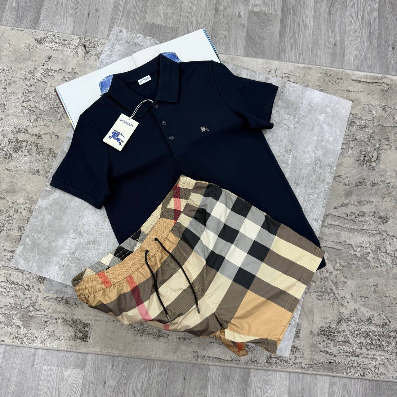 SUPER CLON BURBERR SHORTSETS jay2905