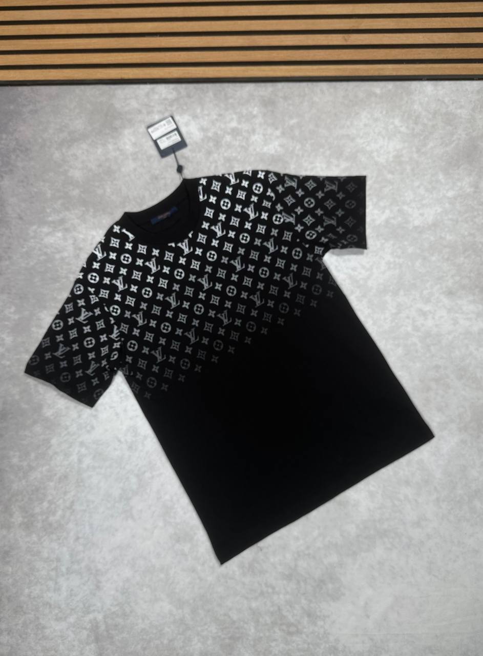 SUPER CLO  LV TEE 1108