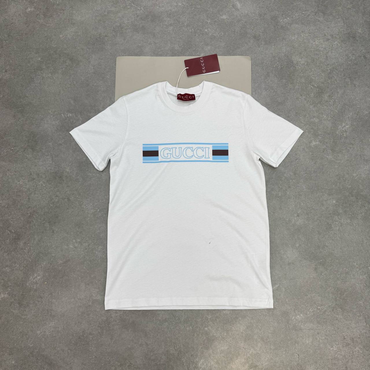 Gucc T-shirts or Swim shorts na1208