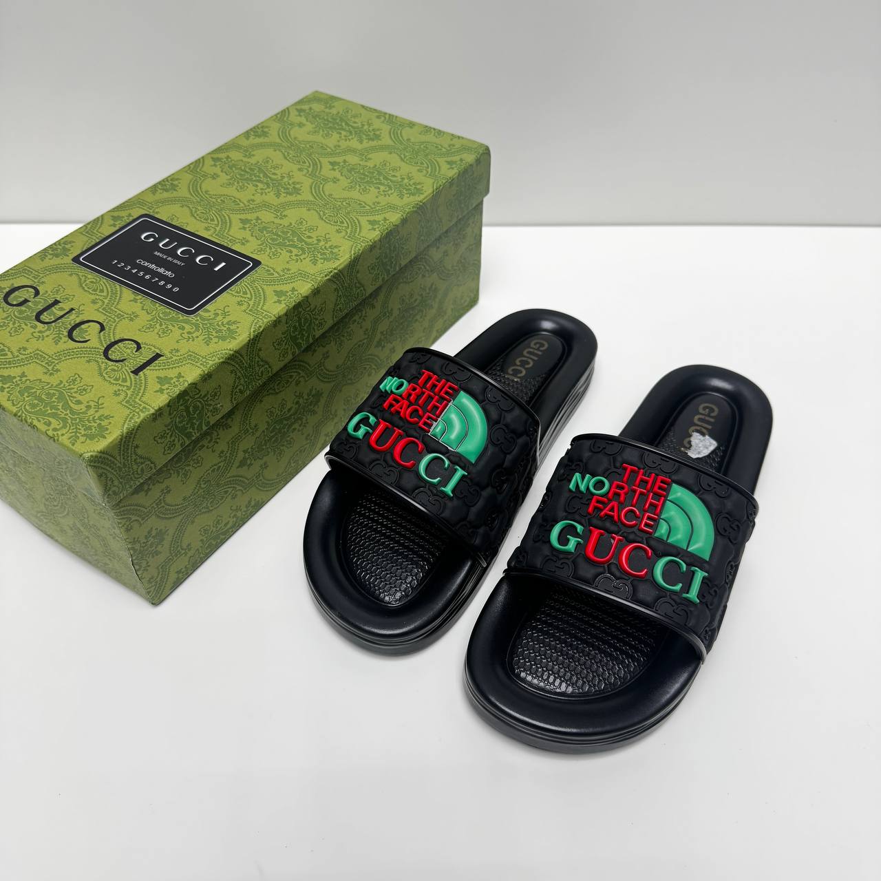 Mens slider na1208