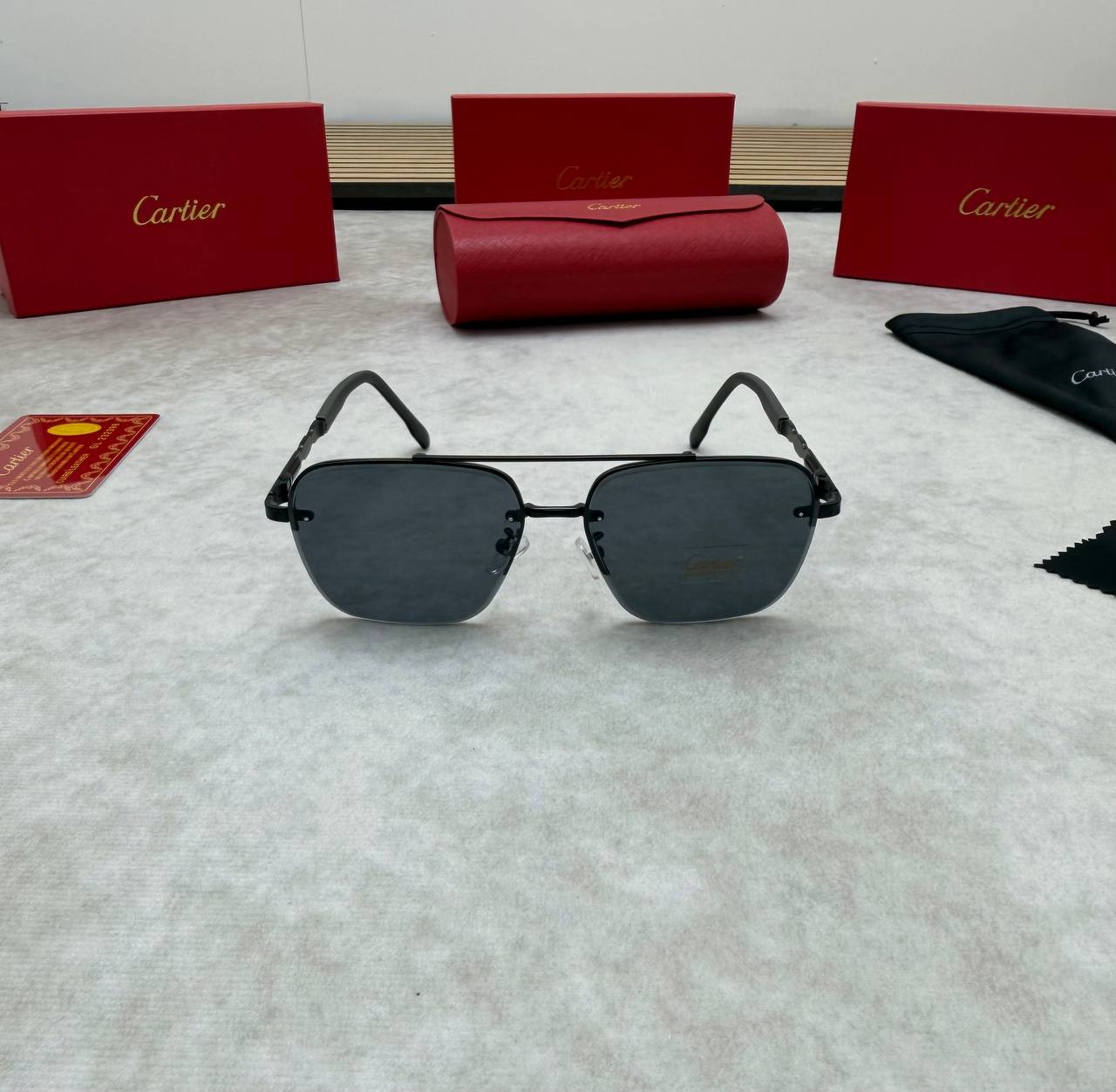 CARTIE SUNGLASSES COME WITH BOX ETC am0106
