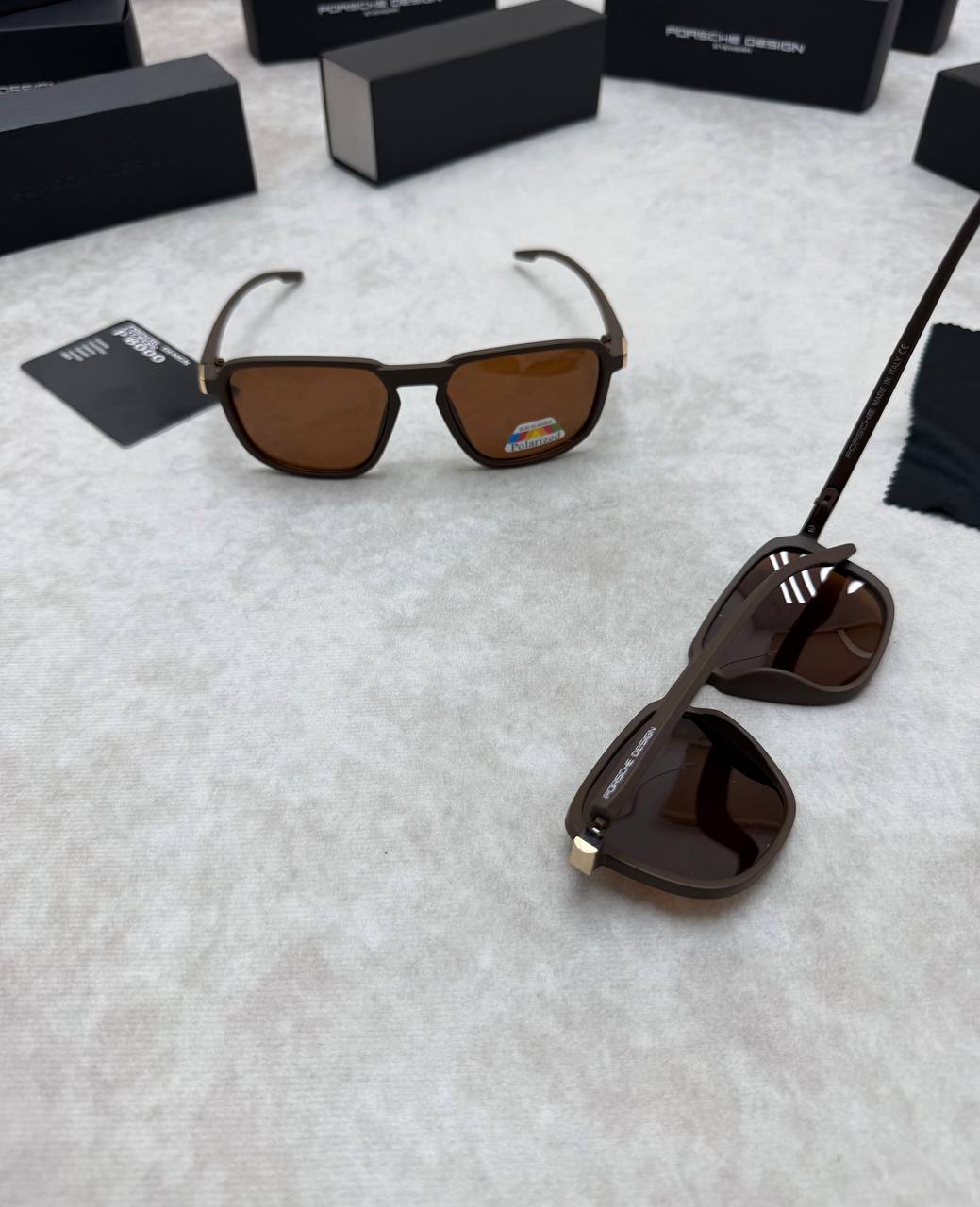 PORSCH DESIG SUNGLASSES COME WITH BOX ETC am0106