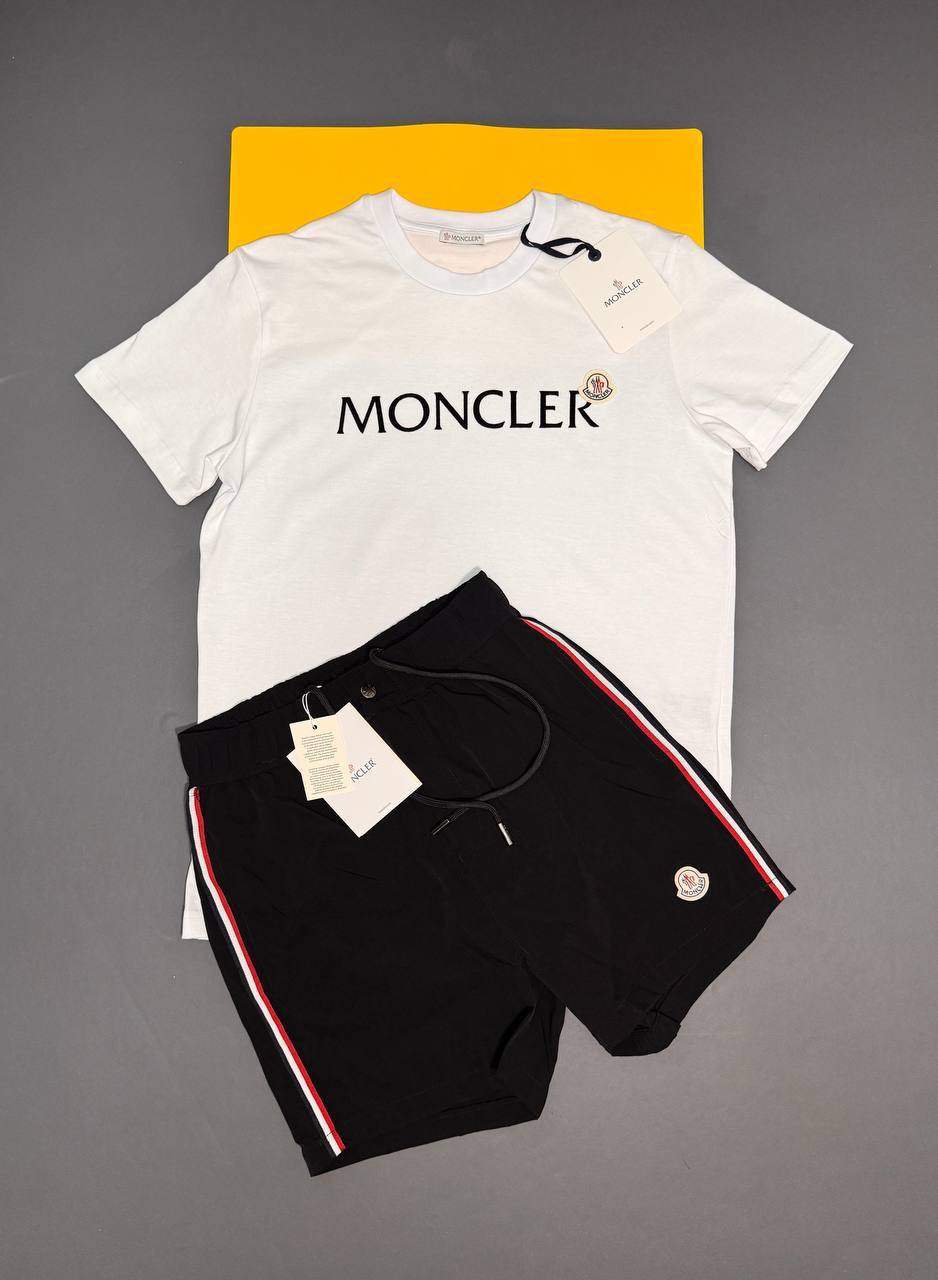 Moncle T-shirts or Swim shorts na1308