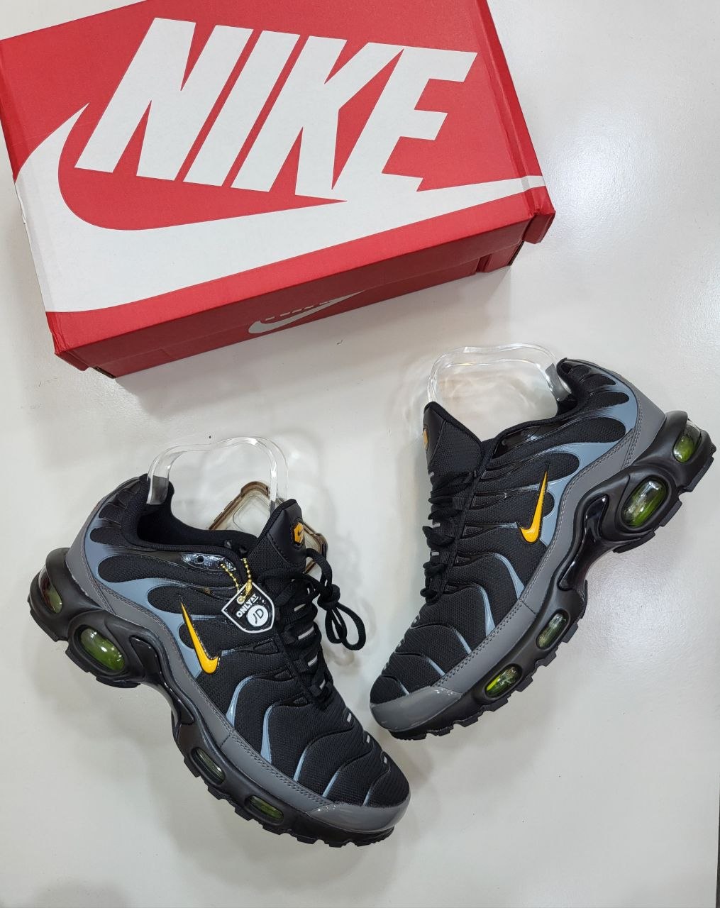 QUALITY MENS NIK TNS ak0306