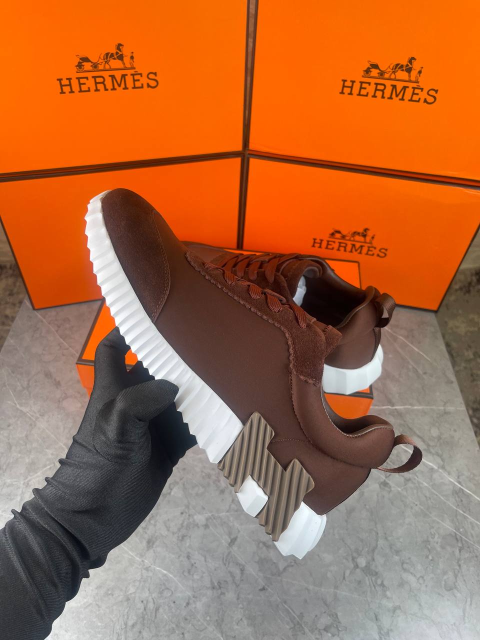 Hemes Trainers aj1308