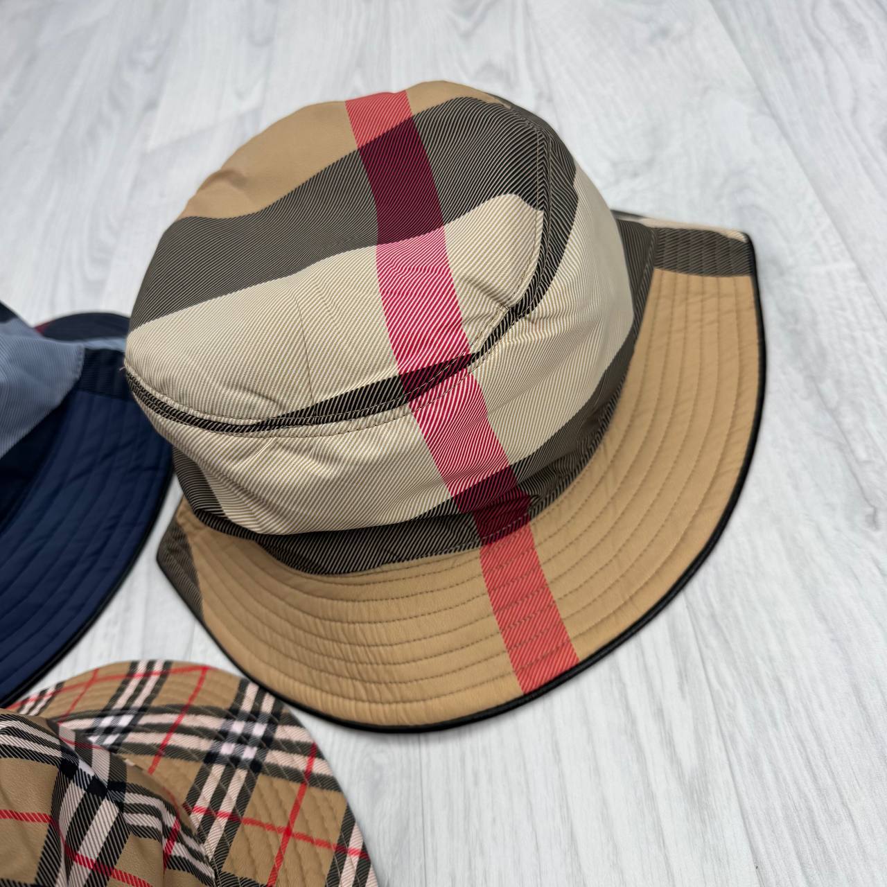 Burberr hat. Sa0907