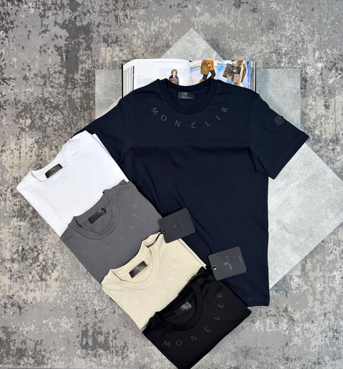 Moncle Tshirt aj0306