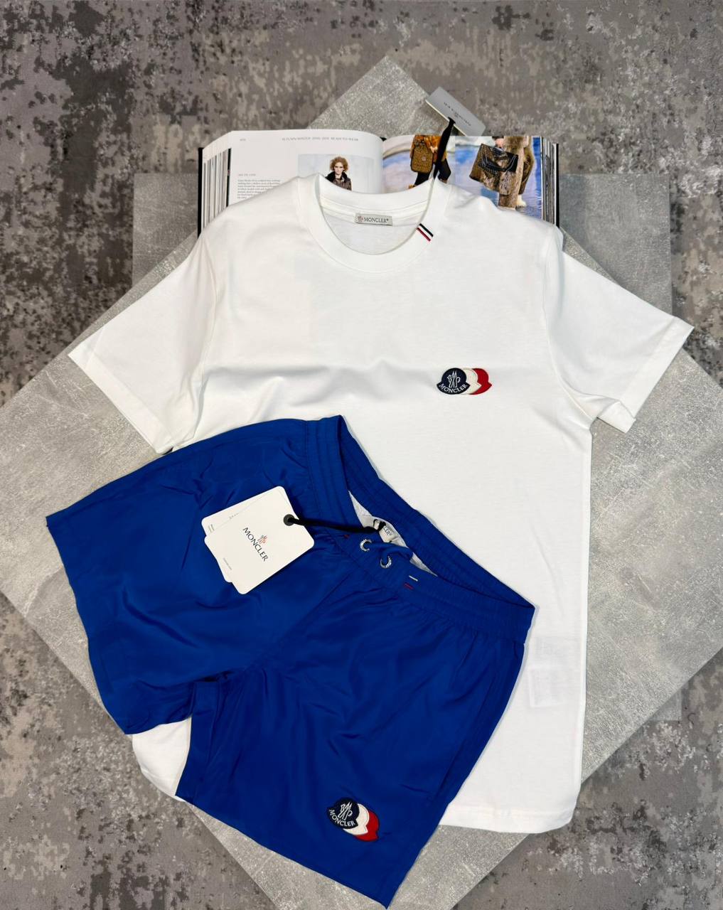 Moncle Shorts Set aj0306