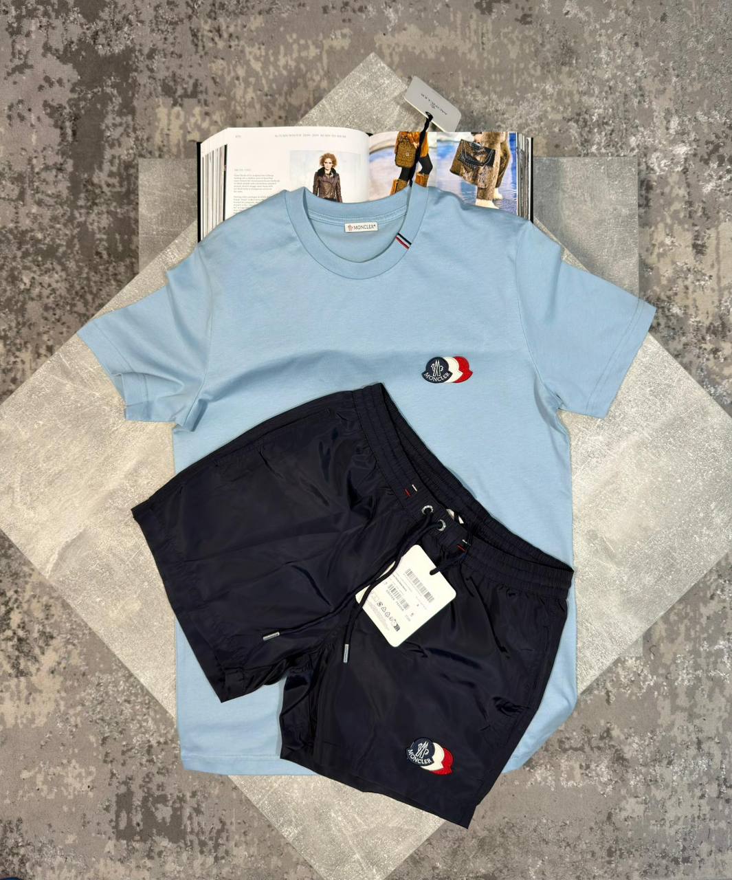 Moncle Shorts Set aj0306