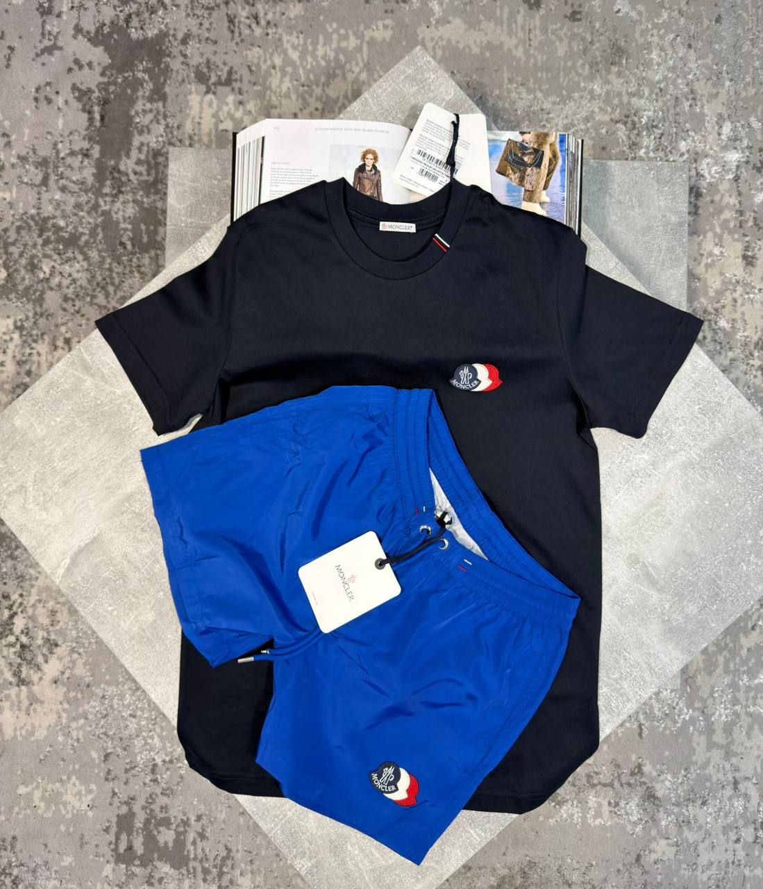 Moncle Shorts Set aj0306