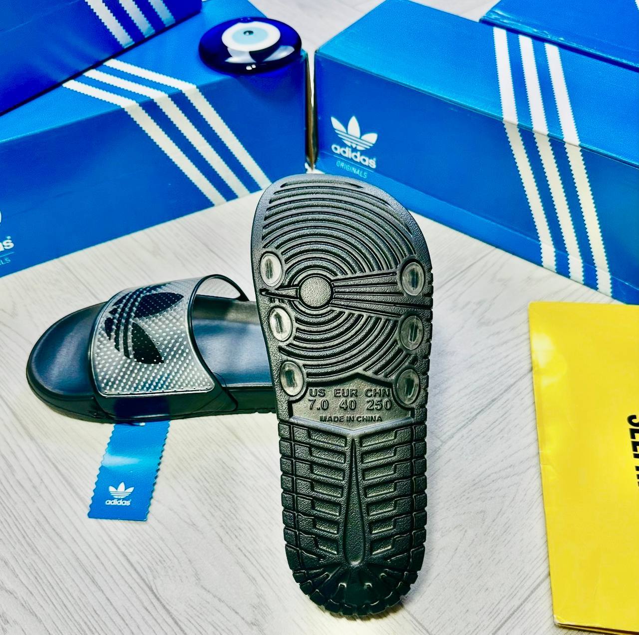 ADIDA SLIDER ORIGINAL to0406
