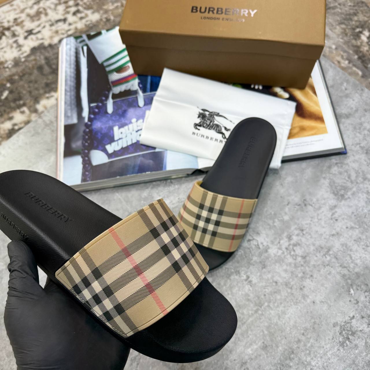 Top quality Burberr  Slider ha0406
