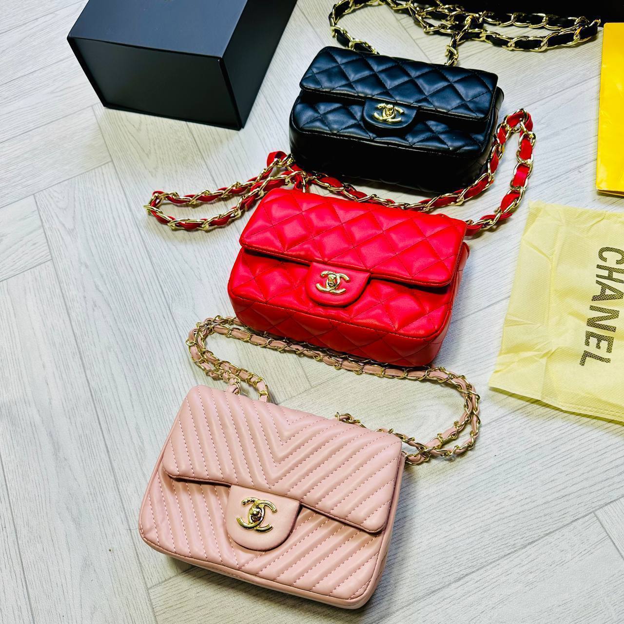 CHANE BAG WHIT BOX to0606