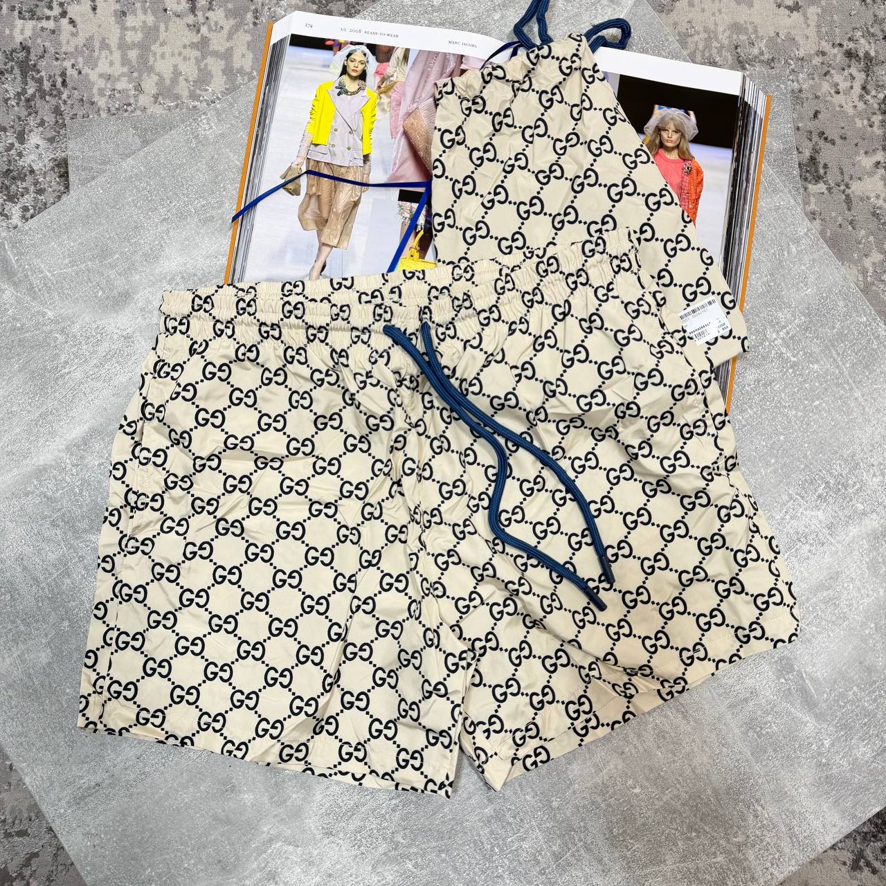 Gucc Shorts aj0406