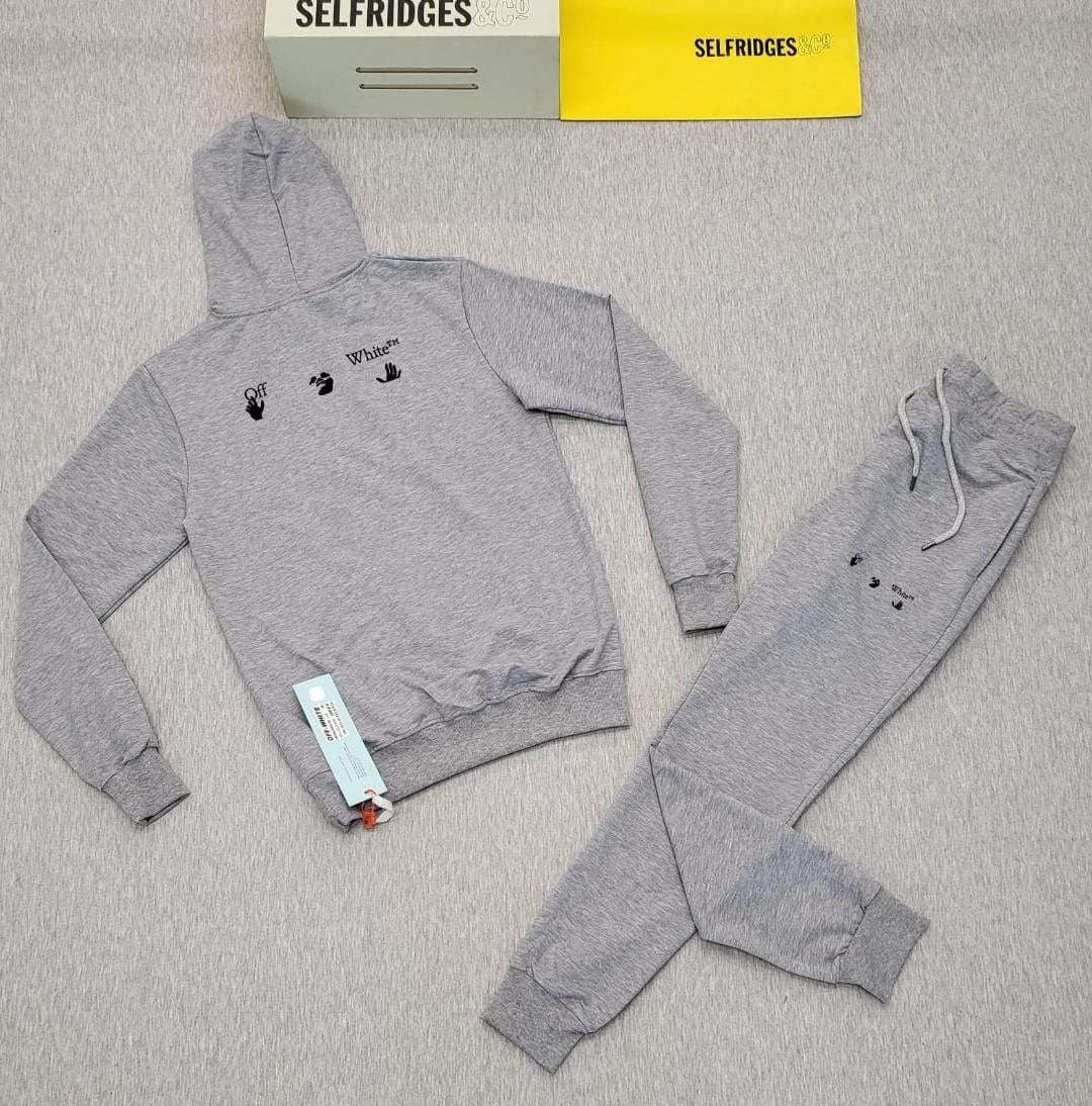QUALITY OFF WHITE TRACKSUIT ak2008