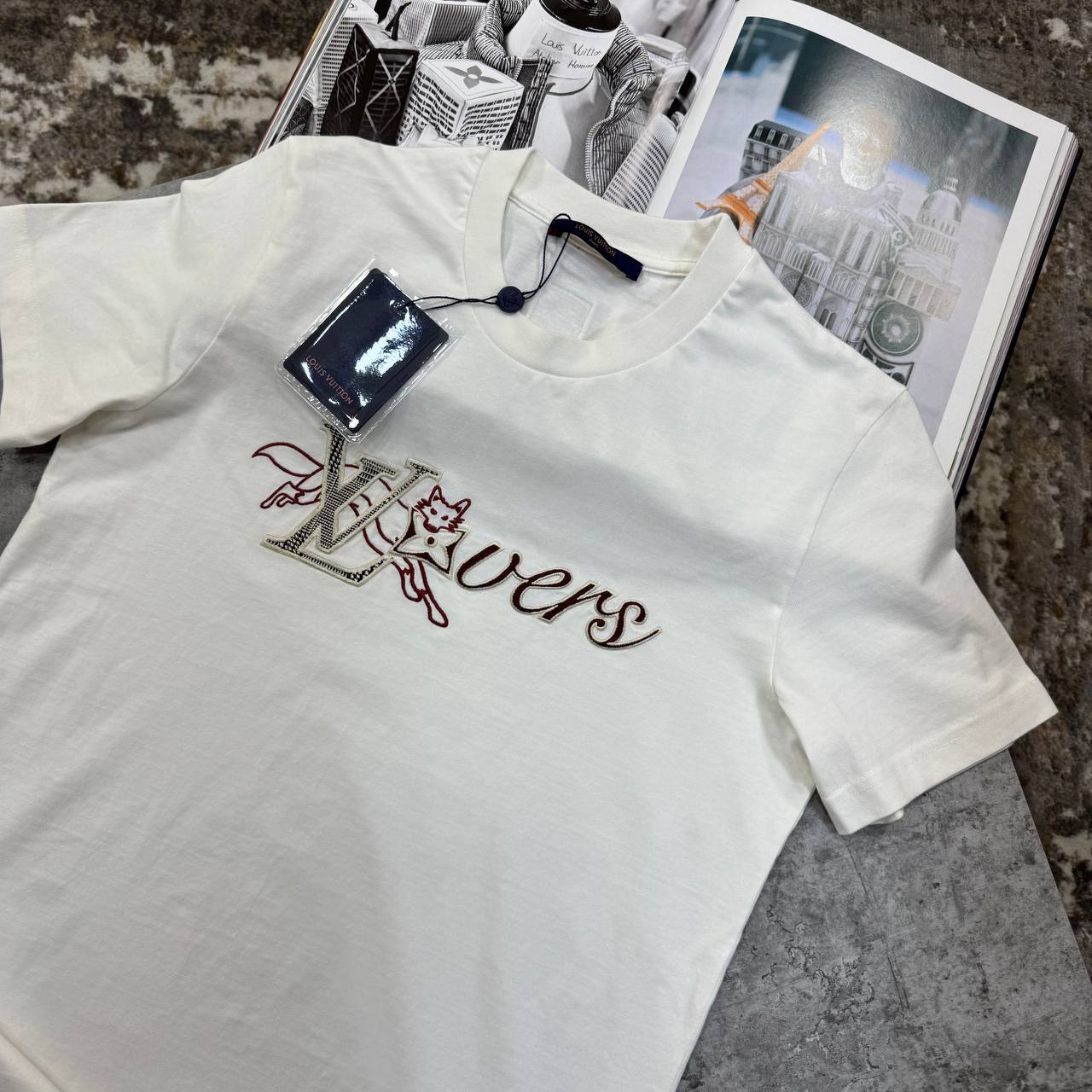 Top quality Lv T-shirt ha0806