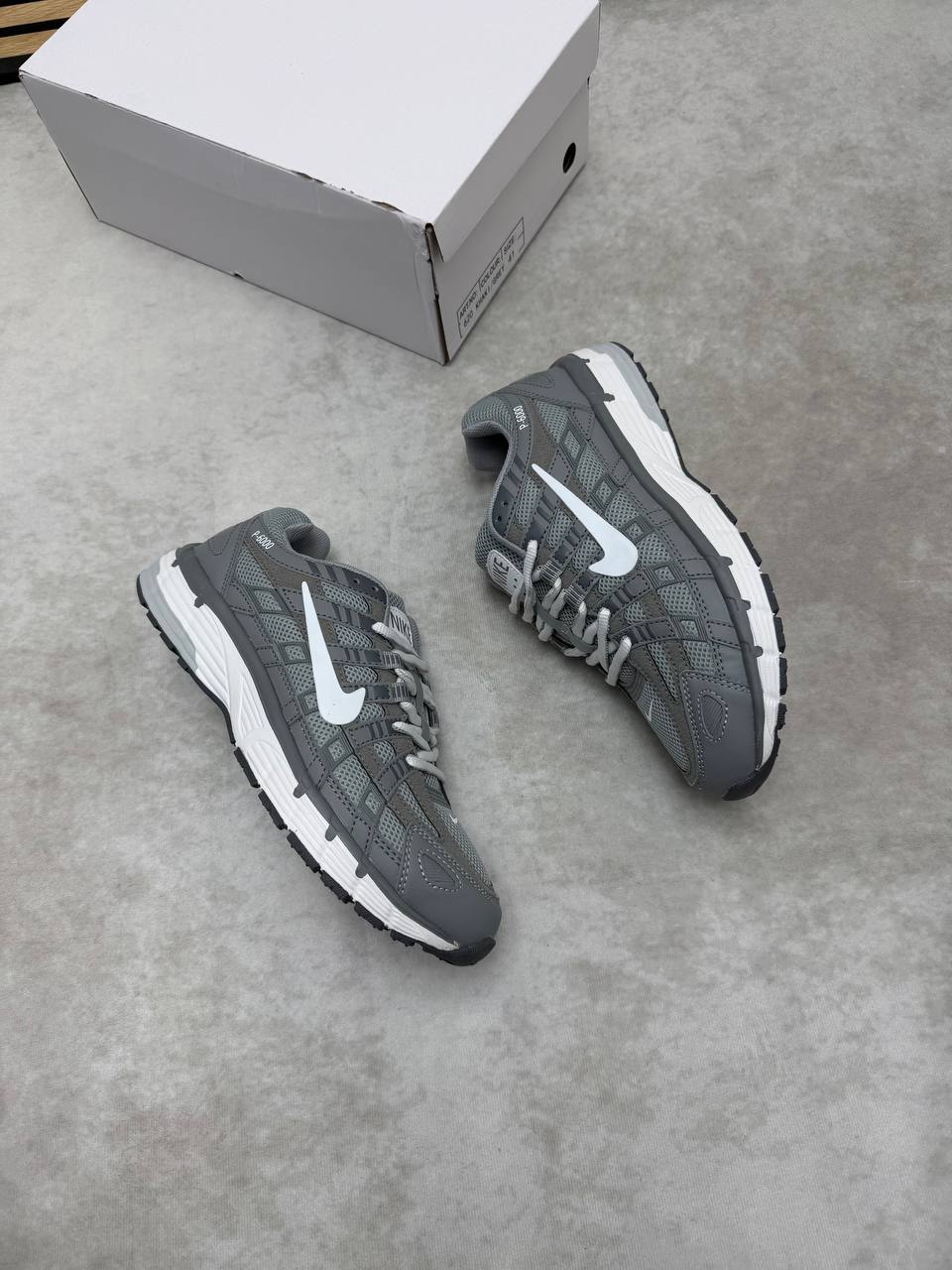 MENS NIK P6000 am1006