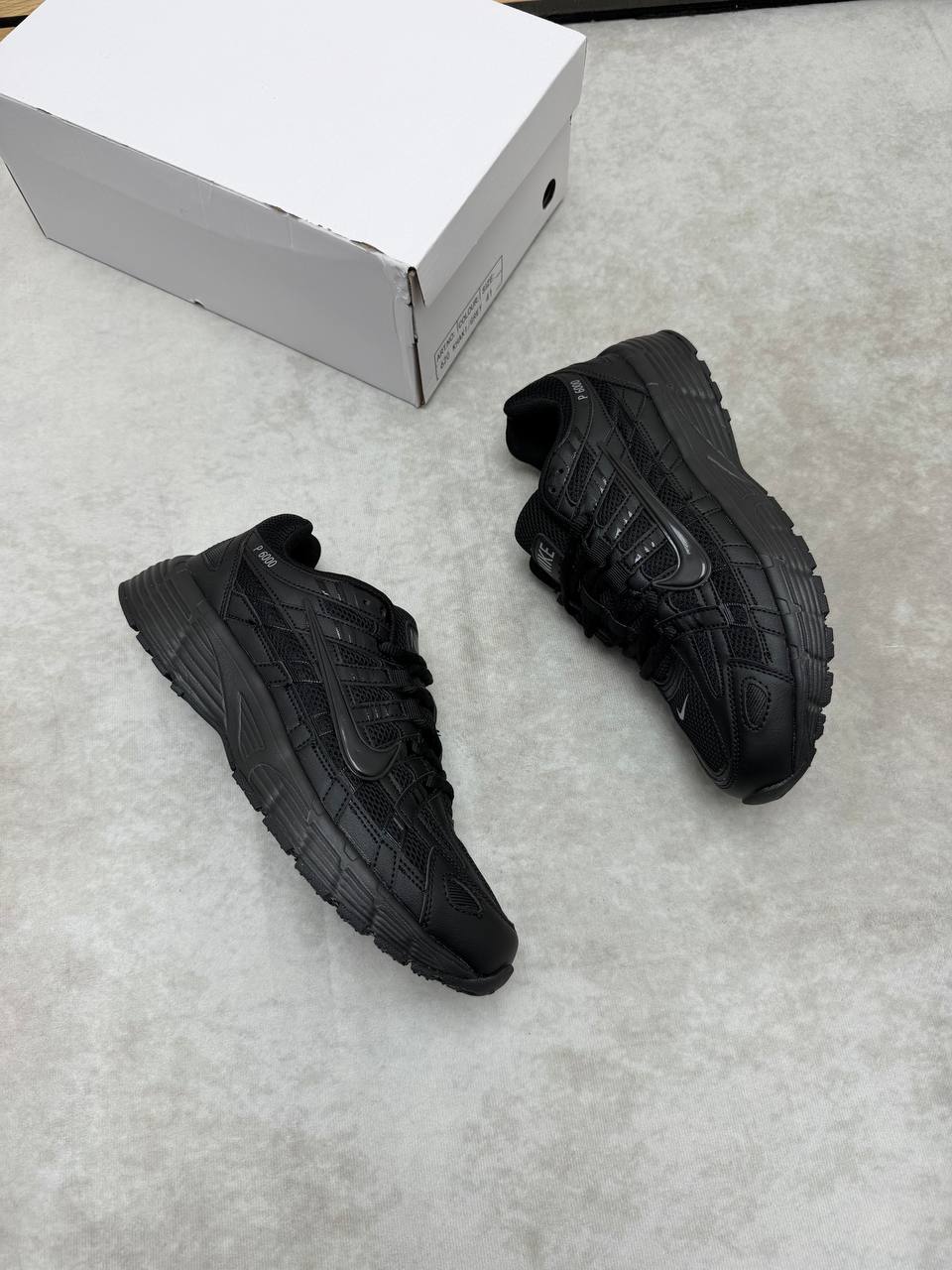 MENS NIK P6000 am1006