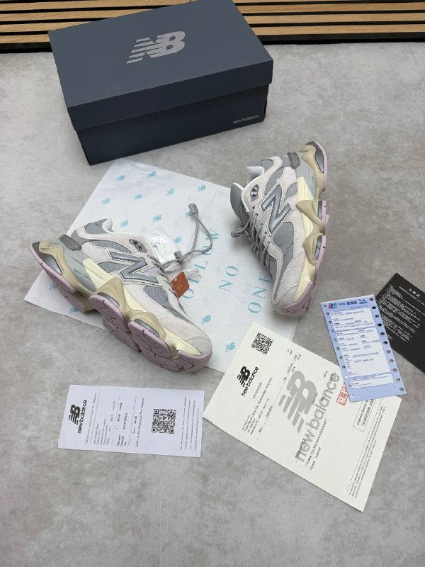 MENS NEW BALANC 9060 COME WITH BOX ETC am1006