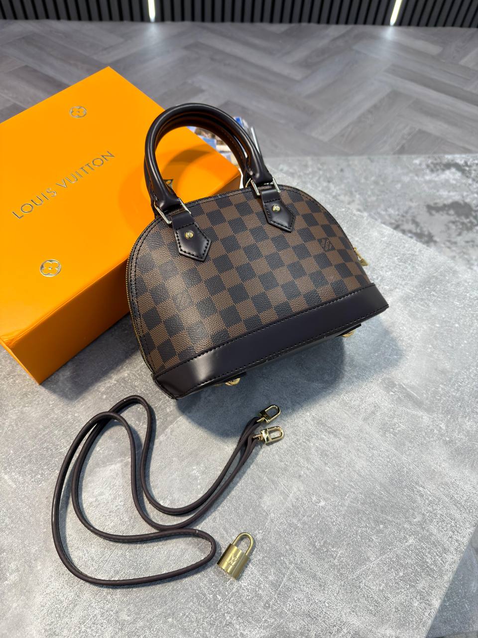 LV Alm BB Bag  Boxed and Packaged aj1006