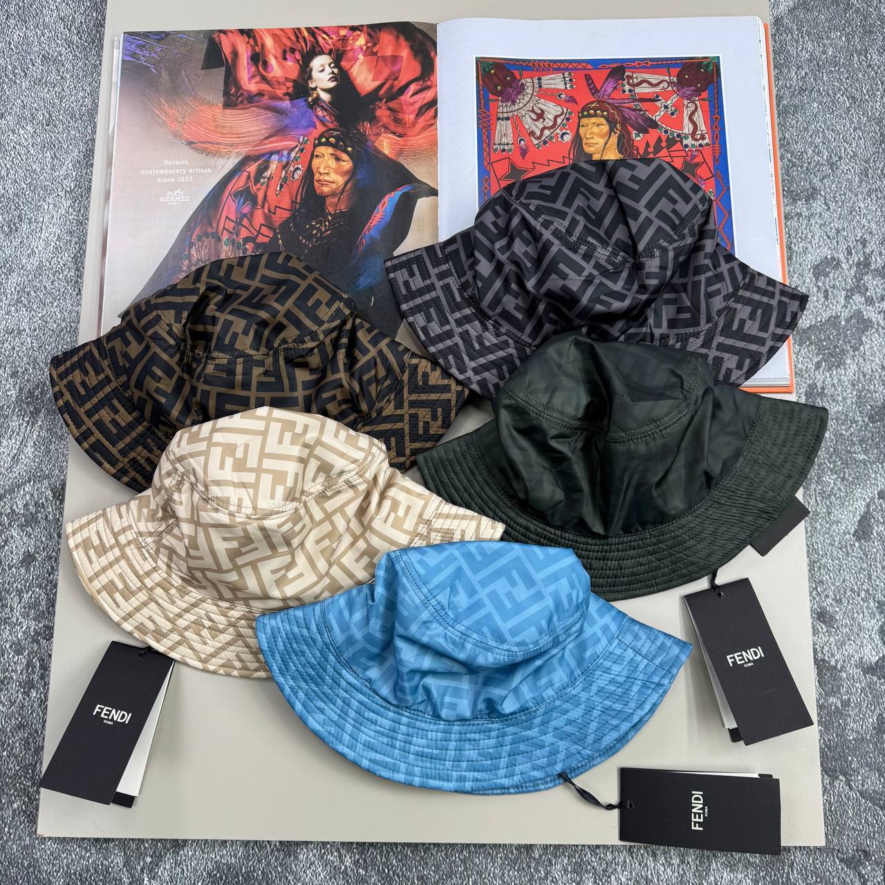 Fend bucket hat clon sa1206