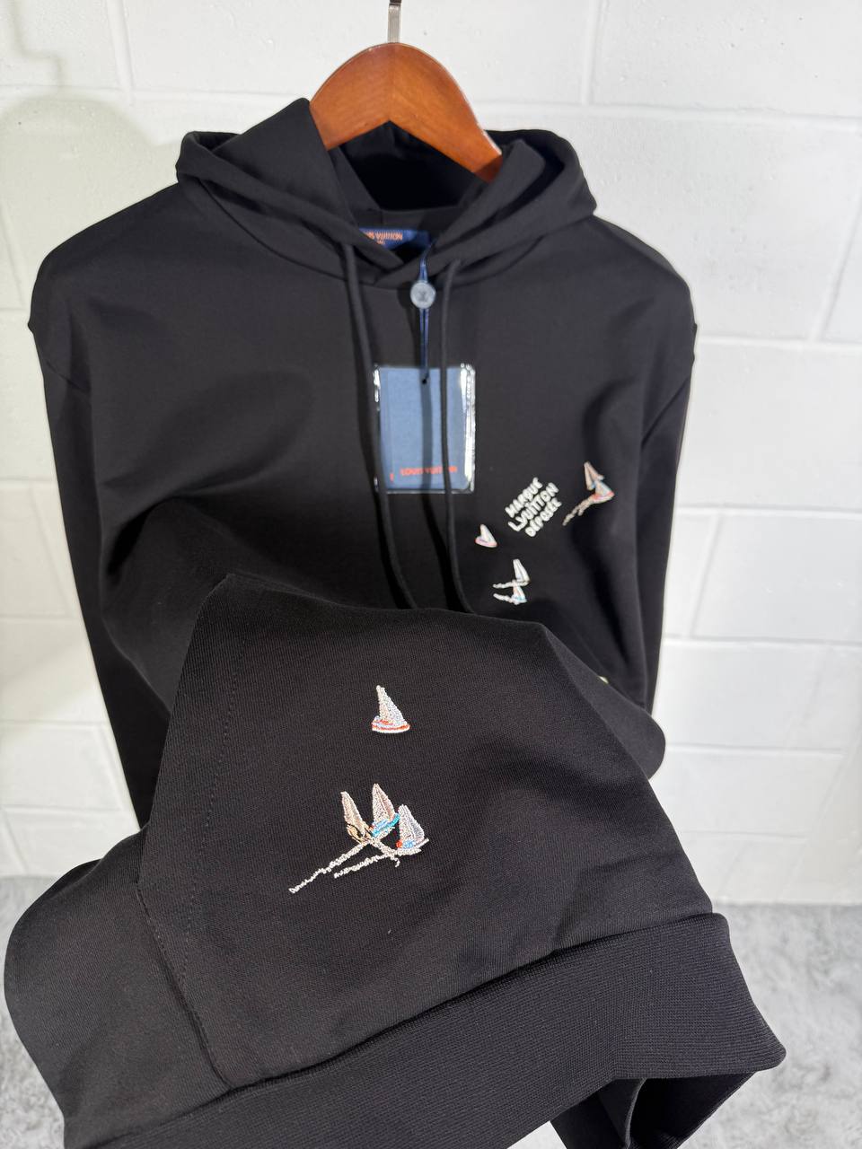 Lve hoodies 3008
