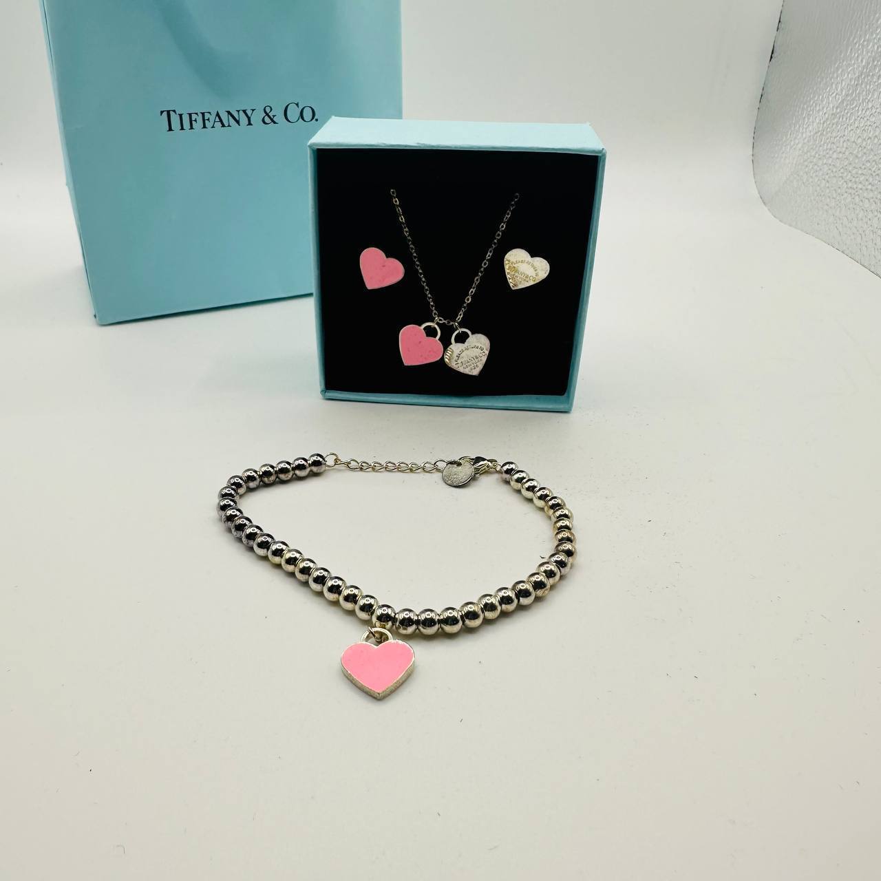 TIFFANYEE JEWELLERY SET (  NECKLACE + EARINGS + BRACELET) to2911 AVAILABLE